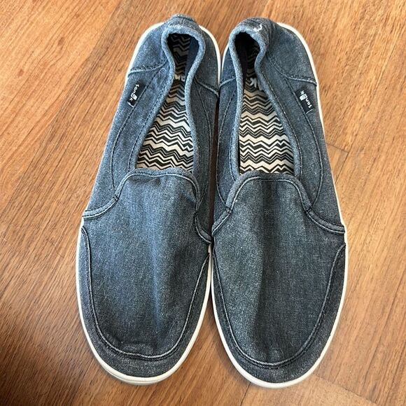Girls sanuk slip on shoes Sz 5youth in distressed black - Picture 2 of 7